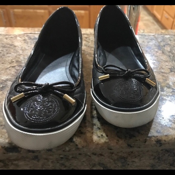 Authentic Tory Burch leather Skyler sneakers - Picture 3 of 5